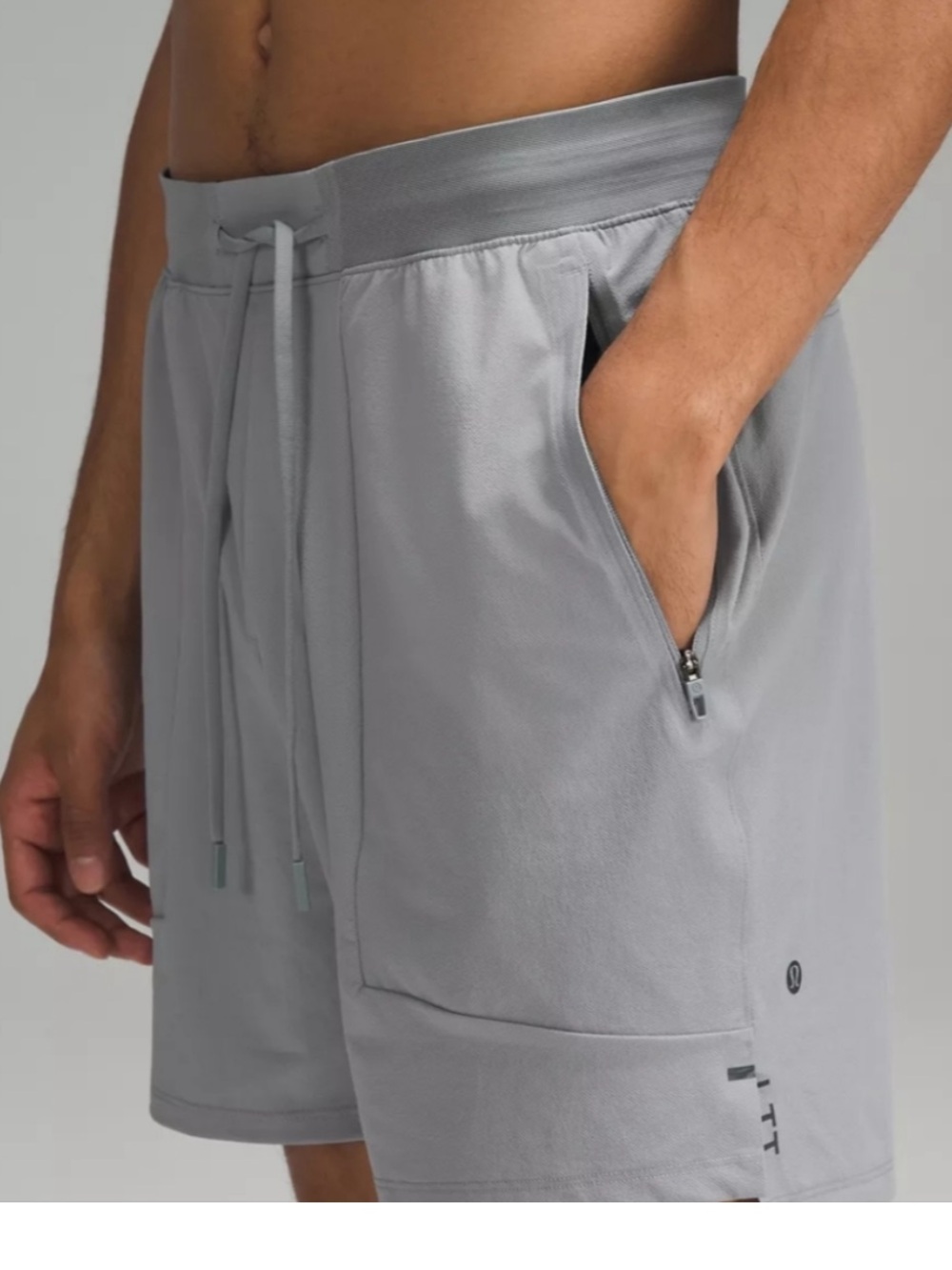 Lululemon License to Train Linerless Short 7” Rhino Grey Size Large - Picture 7 of 16